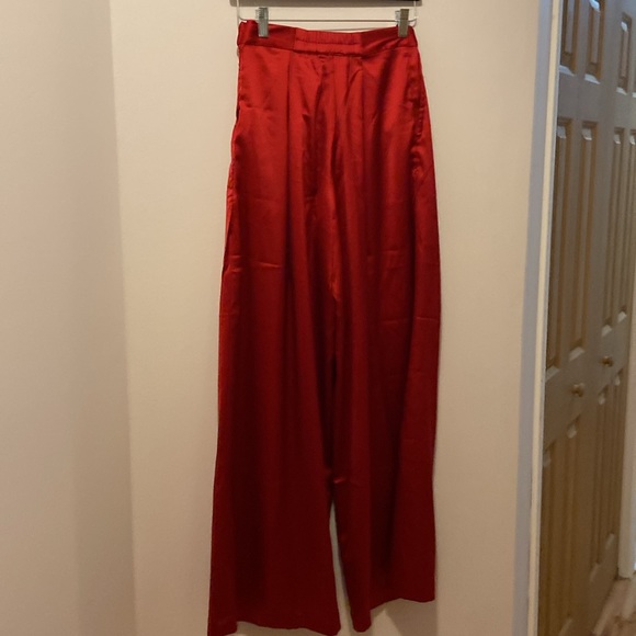 Making the cut crepe pleated wide leg pant size xs new - Picture 4 of 4